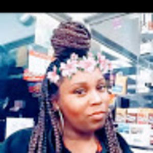 Meet your Posher, Riley